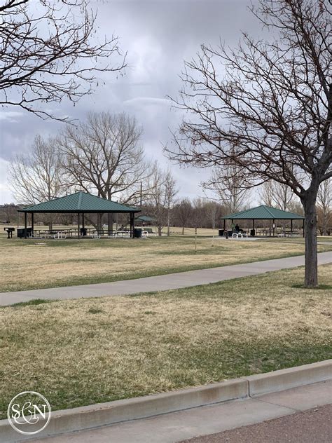 Fountain Creek Regional Park - Colorado Day Hike - Steve and Noelle