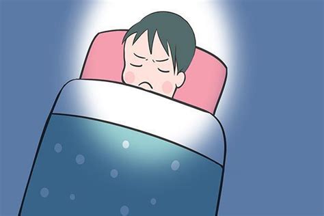 晚上失眠多梦容易醒，是暗示身体有什么问题吗？别担心，能调理好_腾讯新闻