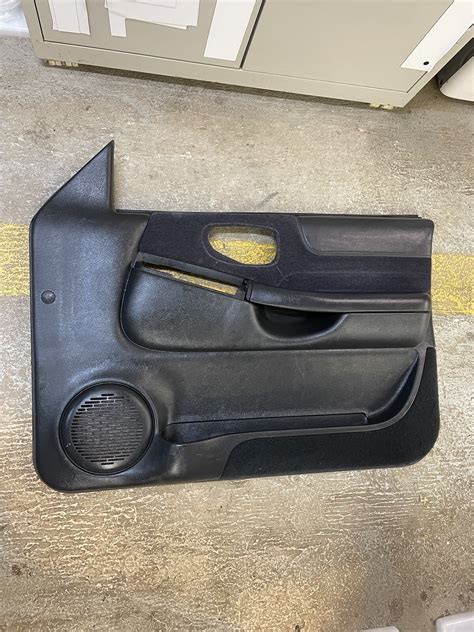 98-04 Chevy Blazer Jimmy S-10 GMC Sonoma Passenger Door Panel Power OEM ...