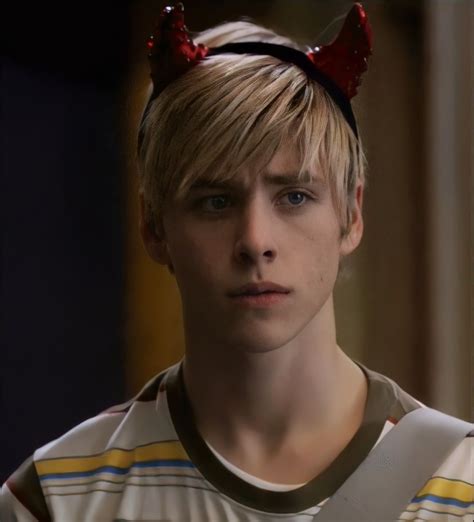 Skins Maxxie