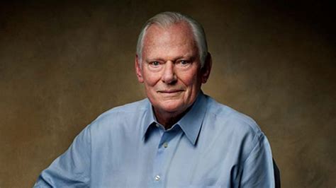 Southwest Airlines founder Herb Kelleher dies at 87 | FOX 9 Minneapolis ...