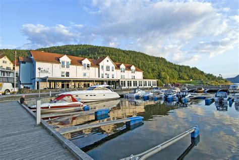Ryfylke Fjordhotell at Sand | Hotels | Sand | Norway