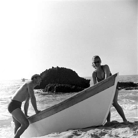 Bette Davis Before the 'Feud' Years: Unpublished 1947 Photos