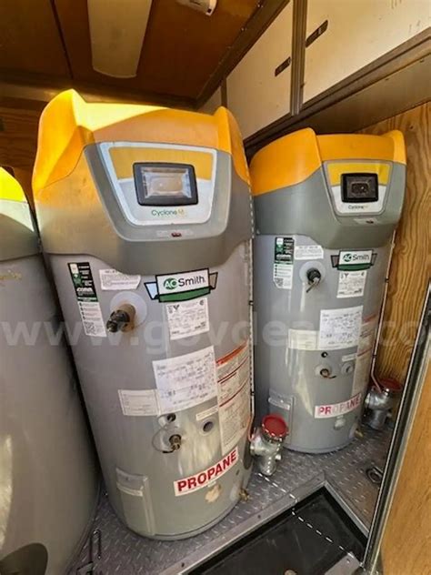 AO Smith 60-Gallon Water Heater | AllSurplus