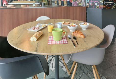 B&B HOTEL Le Mans Centre Cathédrale : un hôtel tout confort en plein ...