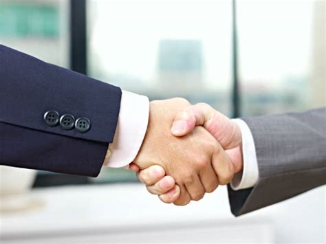 Thank You Handshake Business Photo in HD 的图像结果