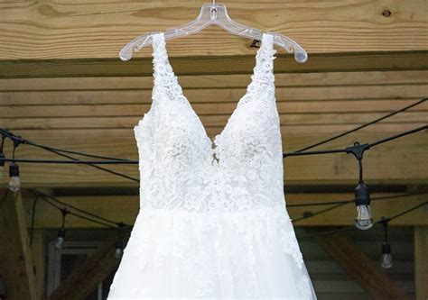 Essense of Australia New Wedding Dress Save 43% - Stillwhite