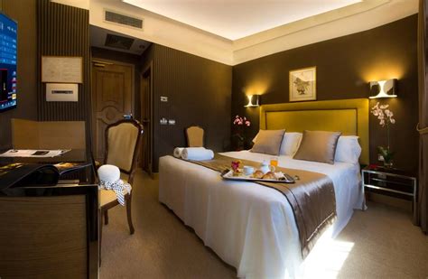 Marcella Royal Hotel - Rooftop Garden, Rome, Italy - from $128 - Travelated
