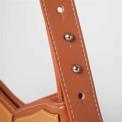 The Urban Commuter - Tan – The CAI Store