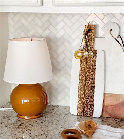 18 Kitchen Counter Lamps That Instantly Cozy Up Your Space - Home By Alley