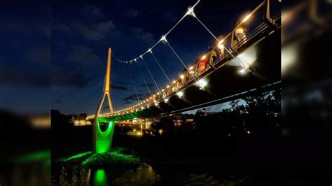 From Niagara Falls To Dublin Link: Key US Landmarks Light Up In ...
