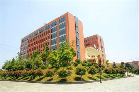 湖南师范大学信息科学与工程学院