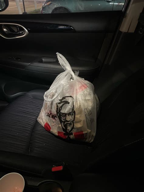 About $40 worth of free Taco Bell/KFC. DoorDash is cool sometimes. : r ...