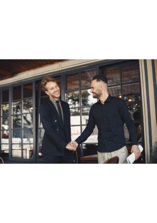 Sample Retail Partnership Program 的图像结果