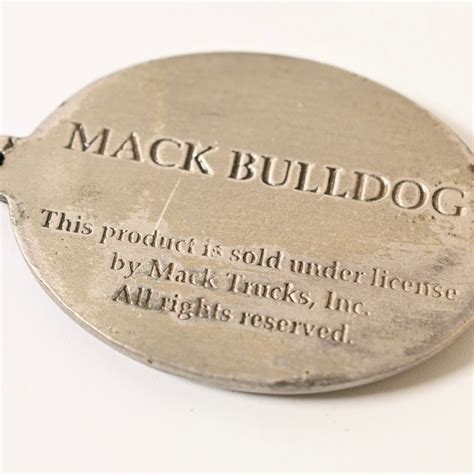 Vintage Mack Trucks Bulldog Keychain | Button Works Store ボタンワークス