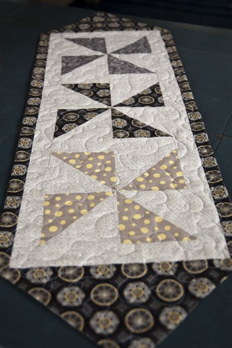 Image result for Quilted Table Runner Patterns