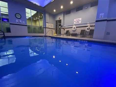 Why you should stay at the Sheraton Erie Bayfront Hotel | Explore Erie