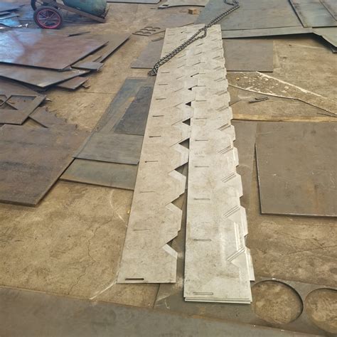 加工304不锈钢溢流堰板按图制作三角出水堰可调式矩形进水堰板-阿里巴巴