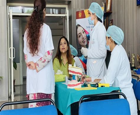 School Dental Health Program in Amity International School|SDCINDIA