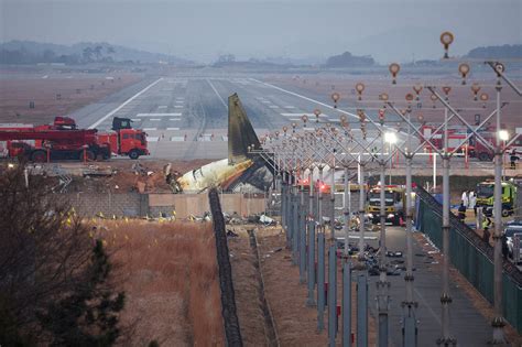 How the Air India Crash Compares With Other Deadly Plane Disasters ...