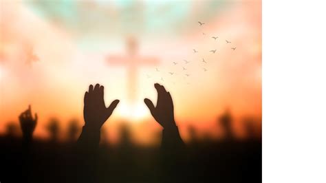 10 Amazing Christmas Worship Songs for the Holiday Season - REACHRIGHT