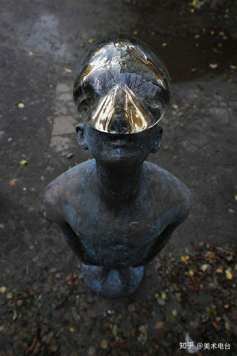 ⚡艺术家速递|乌兰克艺术家的雕塑作品“雨” / Nazar Bilyk - 知乎