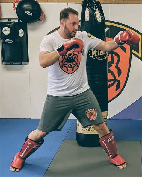 Boxing Fighting Stance 的图像结果