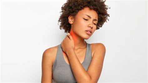 Neck Pain Tips remedies to get rid of neck pain after waking up gardan dard se rahat dilane ke ...