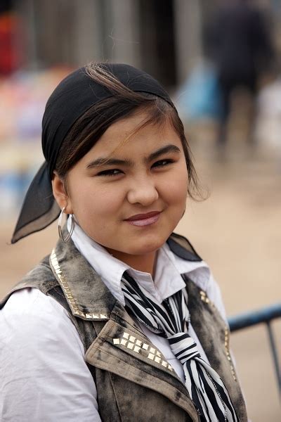 【维吾尔姑娘摄影图片】新疆·伊犁人像摄影_太平洋电脑网摄影部落