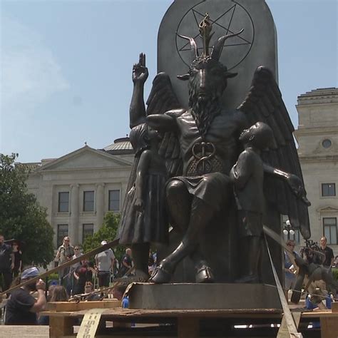 Satanic Temple Brings Baphomet Statue To Arkansas For