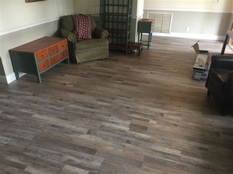 Tile Look Laminate Flooring | GoodDesign