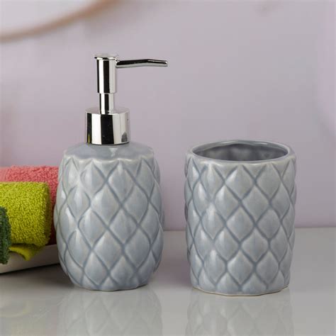Buy Bathroom Accessories Online | Buy Bath Accessories Online in India ...
