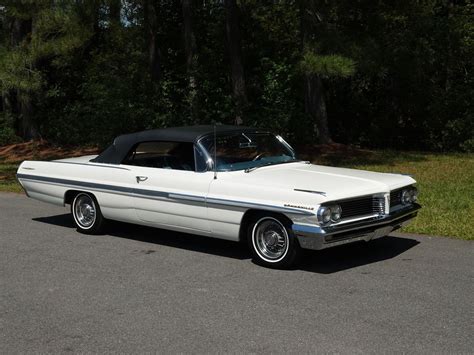 1962 Pontiac Bonneville Convertible | Raleigh Classic Car Auctions