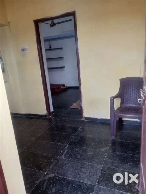 1 bhk attached bathroom kitchen hall near irugur bus stand - For Rent ...