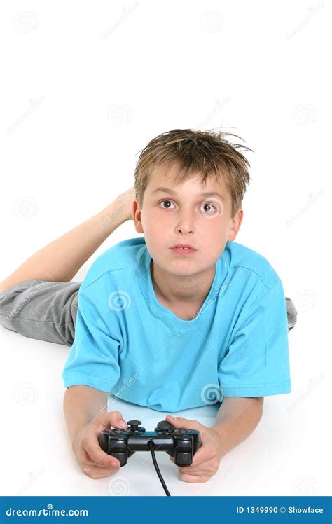 Child Playing Computer Games 的图像结果