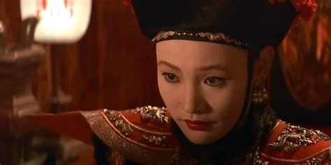 清朝最后一位皇后婉容年轻时候的照片，气质典雅不愧是皇后 - 每日头条