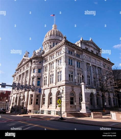 Westmoreland county courthouse hi-res stock photography and images - Alamy