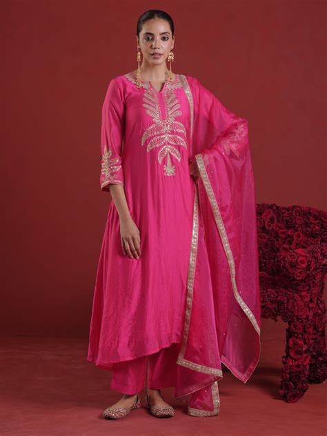 Fuchsia Pink Chanderi Kurta Set with Sequin-Zari Organza Dupatta ...