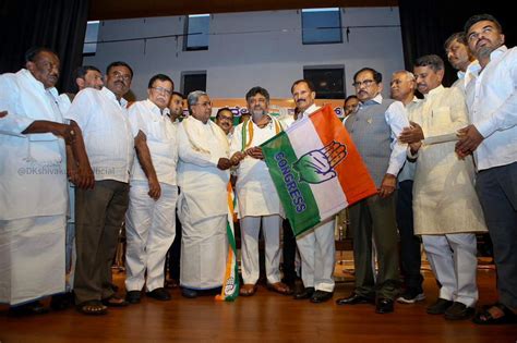 Tumkur Lok Sabha Election 2024: Congress, BJP Veterans Slug It Out For ...