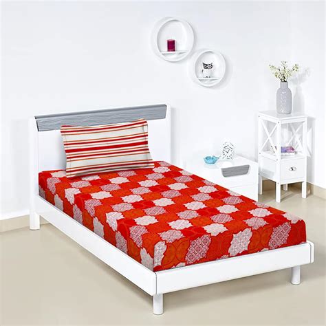 Amazon Brand - Solimo Scarlet Serenity 144 TC 100% Cotton Single ...