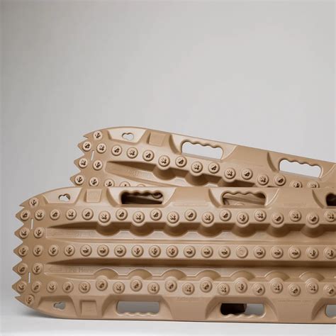 ActionTrax - US-Made Off-Road Recovery Boards – Gearlanders