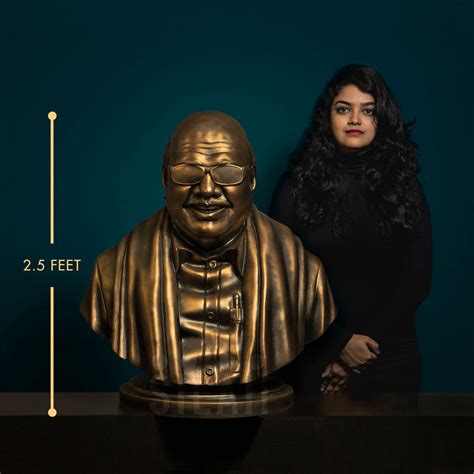 Larger than Life Size Sculpture Of Kalaignar - Buy Now! | SILAII.COM