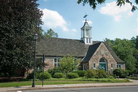 Hills Branch Library – Wellesley Free Library