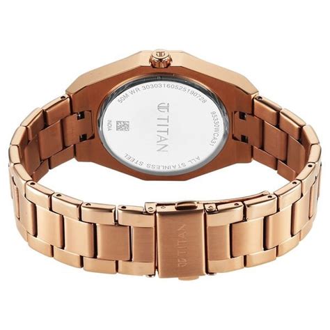 Buy Online Titan Glamour Quartz Analog with Date Mother Of Pearl Dial ...
