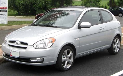 2010 Hyundai Accent GLS - Sedan 1.6L Manual