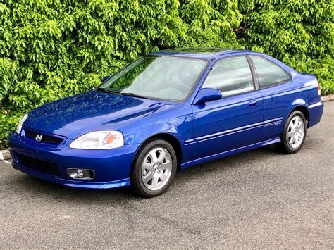 Pristine 2000 Honda Civic Si Sells For An Insane $50,000 | Carscoops