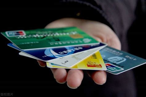不常用的信用卡应该注销吗？这5种信用卡，可优先销卡！-金豆家