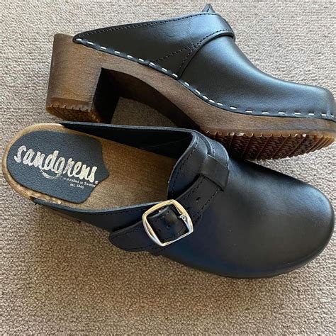 Women's Black Clogs | Depop