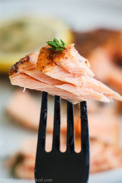 Easy and Tasty Baked Salmon Recipe - feastfulcuisine.com