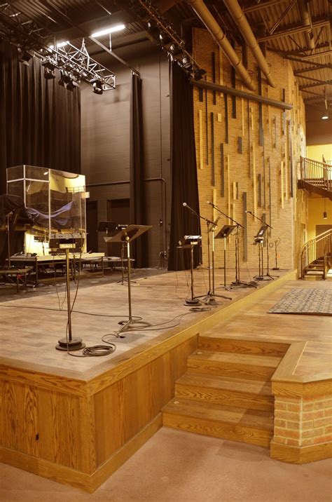 P.J. Hoerr, Inc.: Eastview Christian Church | Auditorium - Normal, IL